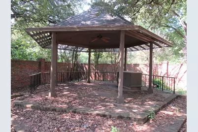 3300 Oakridge Lane, Waco, TX 76708 - Photo 27