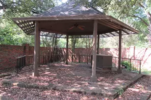 3300 Oakridge Ln, Waco, TX 76708 - Photo 27