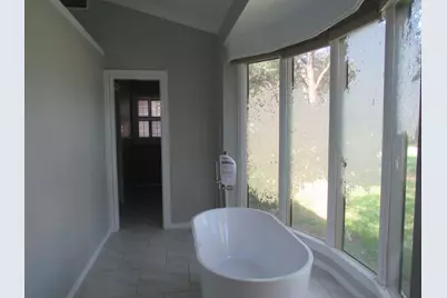 3300 Oakridge Lane, Waco, TX 76708 - Photo 13