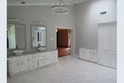 3300 Oakridge Lane, Waco, TX 76708 - Photo 15