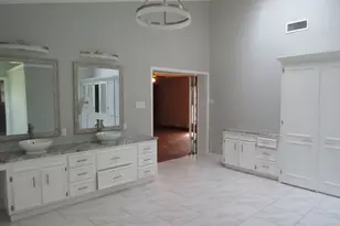 3300 Oakridge Ln, Waco, TX 76708 - Photo 15