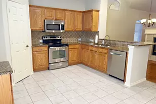 529 Continental Dr, Lewisville, TX 75067 - Photo 9
