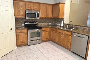 529 Continental Dr, Lewisville, TX 75067 - Photo 11