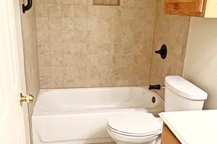 529 Continental Dr, Lewisville, TX 75067 - Photo 23