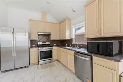 4507 Fox River Trail, Arlington, TX 76017 - Photo 11