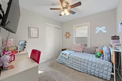 809 Phillips Street, Cleburne, TX 76033 - Photo 15