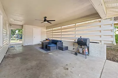 809 Phillips Street, Cleburne, TX 76033 - Photo 5