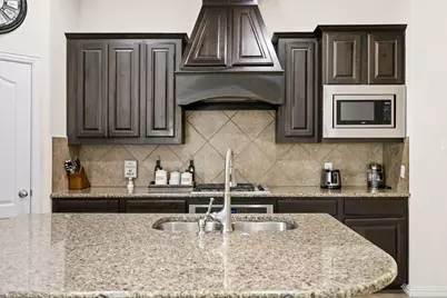 2660 Frances Lane, Little Elm, TX 75068 - Photo 7