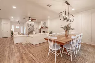 704 Grandview Dr, Granbury, TX 76049 - Photo 3