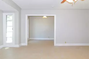 1611 N Locust St, Denton, TX 76201 - Photo 7
