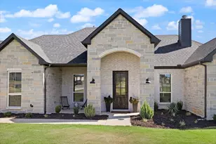 1028 Gatlin Cir, Springtown, TX 76082 - Photo 3