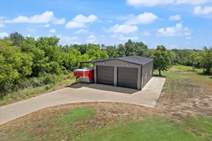 1028 Gatlin Cir, Springtown, TX 76082 - Photo 31