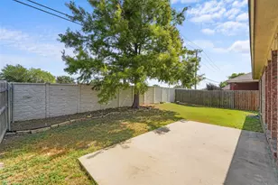 556 Caravan Dr, Fort Worth, TX 76131 - Photo 19