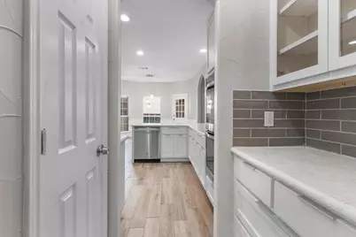 7 Saddlewood Court, Mansfield, TX 76063 - Photo 13