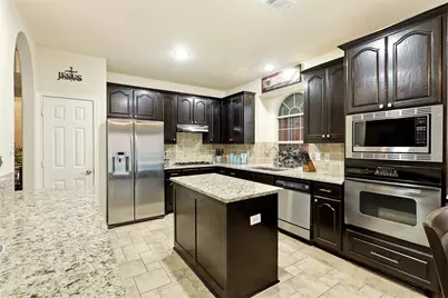 5804 Logan Drive, Plano, TX 75094 - Photo 11