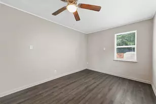 2717 Townsend Dr, Fort Worth, TX 76110 - Photo 33