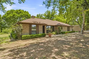 4527 S Keller Rd, Mineral Wells, TX 76067 - Photo 1