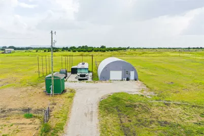 2275 County Road 4185, Meridian, TX 76665 - Photo 17