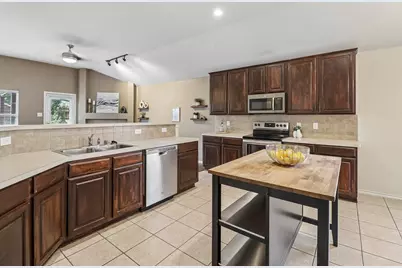6008 Marsh Rail Drive, Denton, TX 76208 - Photo 11