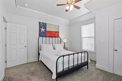 1501 Lagonda Avenue, Fort Worth, TX 76164 - Photo 11