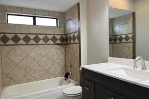 2406 Bentley Dr, Grand Prairie, TX 75052 - Photo 13