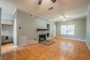 2728 Reagan St, Dallas, TX 75219 - Photo 3