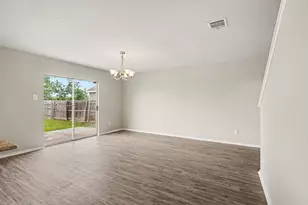 1733 Vineridge Ln, Burleson, TX 76028 - Photo 7