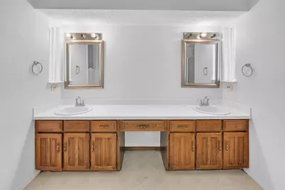 1720 Timbercreek Road, Benbrook, TX 76126 - Photo 15