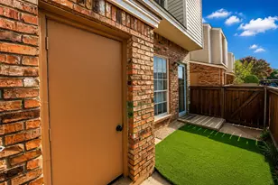 12921 Abrams Rd, Dallas, TX 75243 - Photo 13