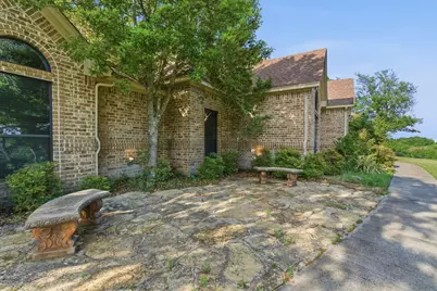 128 Horizon Circle, Azle, TX 76020 - Photo 5