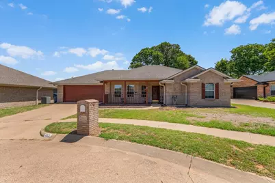 1013 Teresa Court, Granbury, TX 76048 - Photo 1