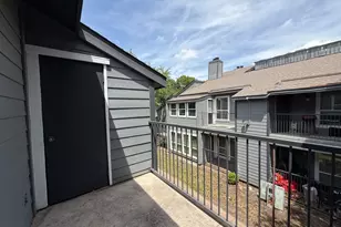 9696 Walnut St, Dallas, TX 75243 - Photo 13