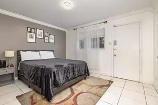 5051 Les Chateaux Dr, Dallas, TX 75235 - Photo 11
