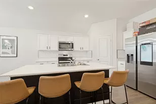1957 Duskwood Dr, Lancaster, TX 75146 - Photo 11