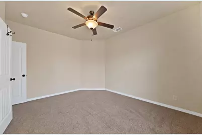 112 Meadow Arbor Drive, Weatherford, TX 76085 - Photo 19