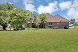 112 Meadow Arbor Dr, Weatherford, TX 76085 - Photo 33
