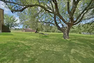 112 Meadow Arbor Dr, Weatherford, TX 76085 - Photo 31