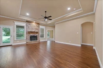 112 Meadow Arbor Drive, Weatherford, TX 76085 - Photo 5