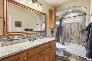 1616 Malibu Bay Ct, Granbury, TX 76048 - Photo 25