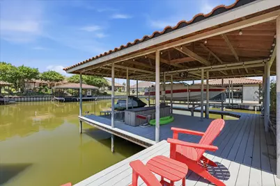 1616 Malibu Bay Court, Granbury, TX 76048 - Photo 37