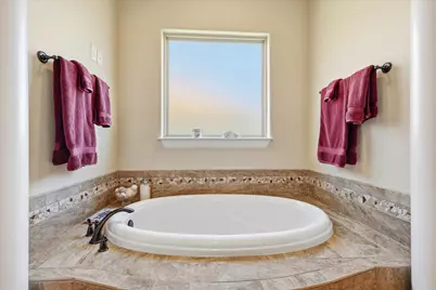 1616 Malibu Bay Court, Granbury, TX 76048 - Photo 21