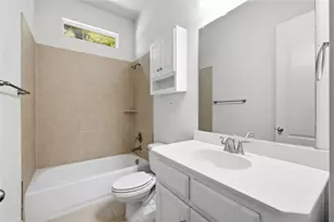 328 Anna Avenue, Lewisville, TX 75056 - Photo 19