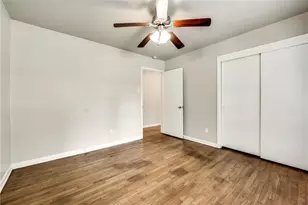 1601 Larkspur Dr, Arlington, TX 76013 - Photo 17