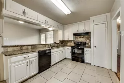 1601 Larkspur Drive, Arlington, TX 76013 - Photo 7