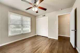 1601 Larkspur Dr, Arlington, TX 76013 - Photo 21