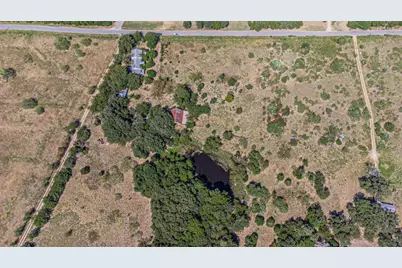 10108 SE County Road 2140, Corsicana, TX 75109 - Photo 9