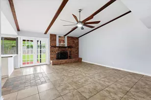4409 Buckeye St, Fort Worth, TX 76137 - Photo 9