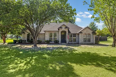 500 Little Creek Trail, Oak Leaf, TX 75154 - Photo 9