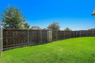 8308 Pine Valley Dr, McKinney, TX 75070 - Photo 37