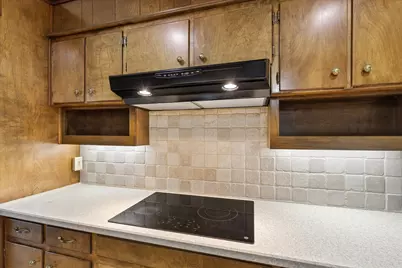 66 Lincolnshire Circle, Bedford, TX 76021 - Photo 11